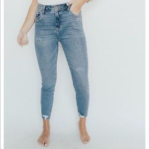 Carly Jean Los Angeles “Drew” Jeans- Size 1 (CJLA)